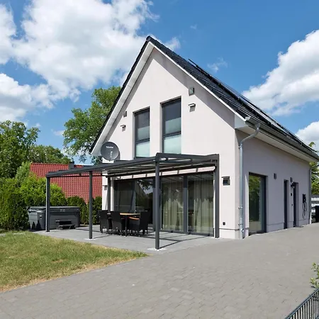 Ankerplatz 8 Holiday home