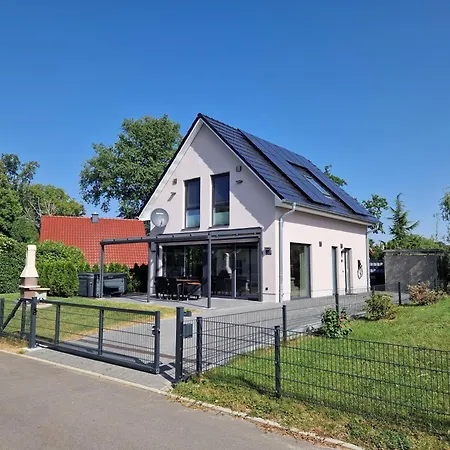 Vakantiehuis Ankerplatz 8 *